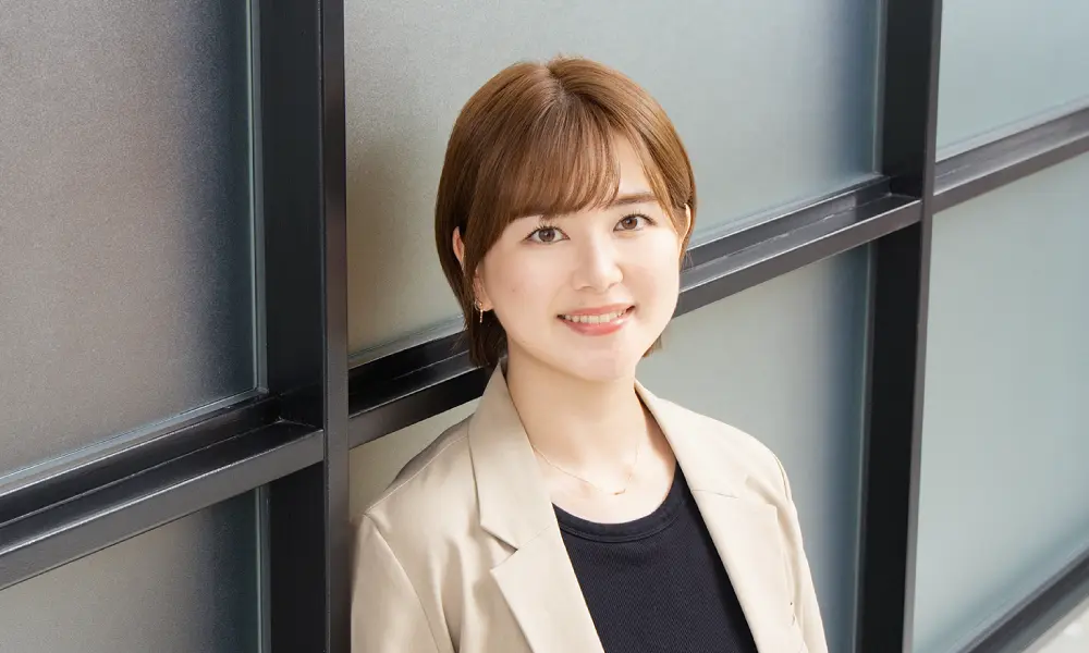 小松 茉利奈（コマツ マリナ）の写真